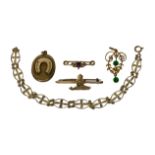 VICTORIAN & LATER 9CT GOLD JEWELLERY, 4 ITEMS plus an unmarked possibly gold horseshoe fronted