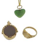 9CT GOLD JEWELLERY, 3 ITEMS to include a signet ring dated 1849, the blank shield shape top having