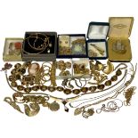 GOLD TONE JEWELLERY COLLECTION to include an unmarked and untested cameo brooch, rolled gold bangle,