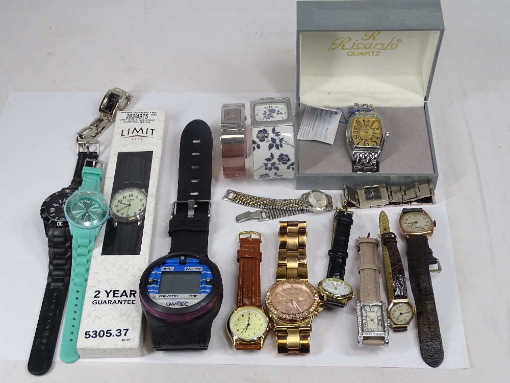 VINTAGE 9CT GOLD CASED WRISTWATCHES (2), various other lady's and gent's wristwatches and an