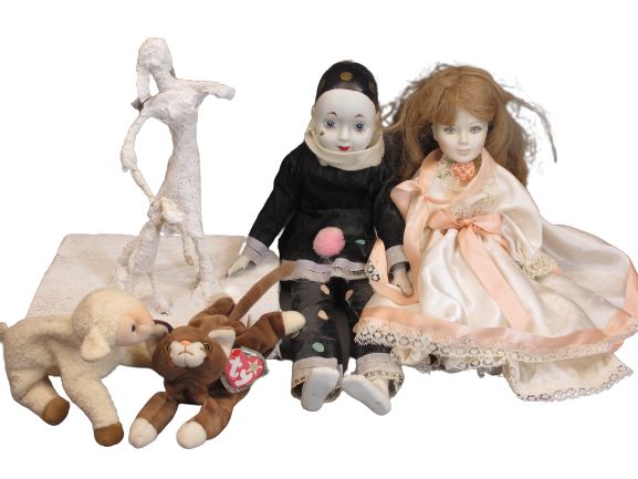 MODERN PORCELAIN HEAD COLLECTOR'S DOLLS (2), Beanie Babies (2) and a plaster of Paris sculpture of a