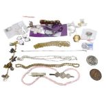 MIXED DRESS JEWELLERY, A PARCEL - rings, chains, pendants, ETC