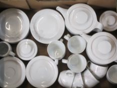 ARZBERG GERMAN PORCELAIN TEASET - 41 pieces to include two teapots with covers