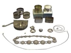 SMALL SILVER & WHITE METALWARE ITEMS - a mixed group to include four hallmarked silver and