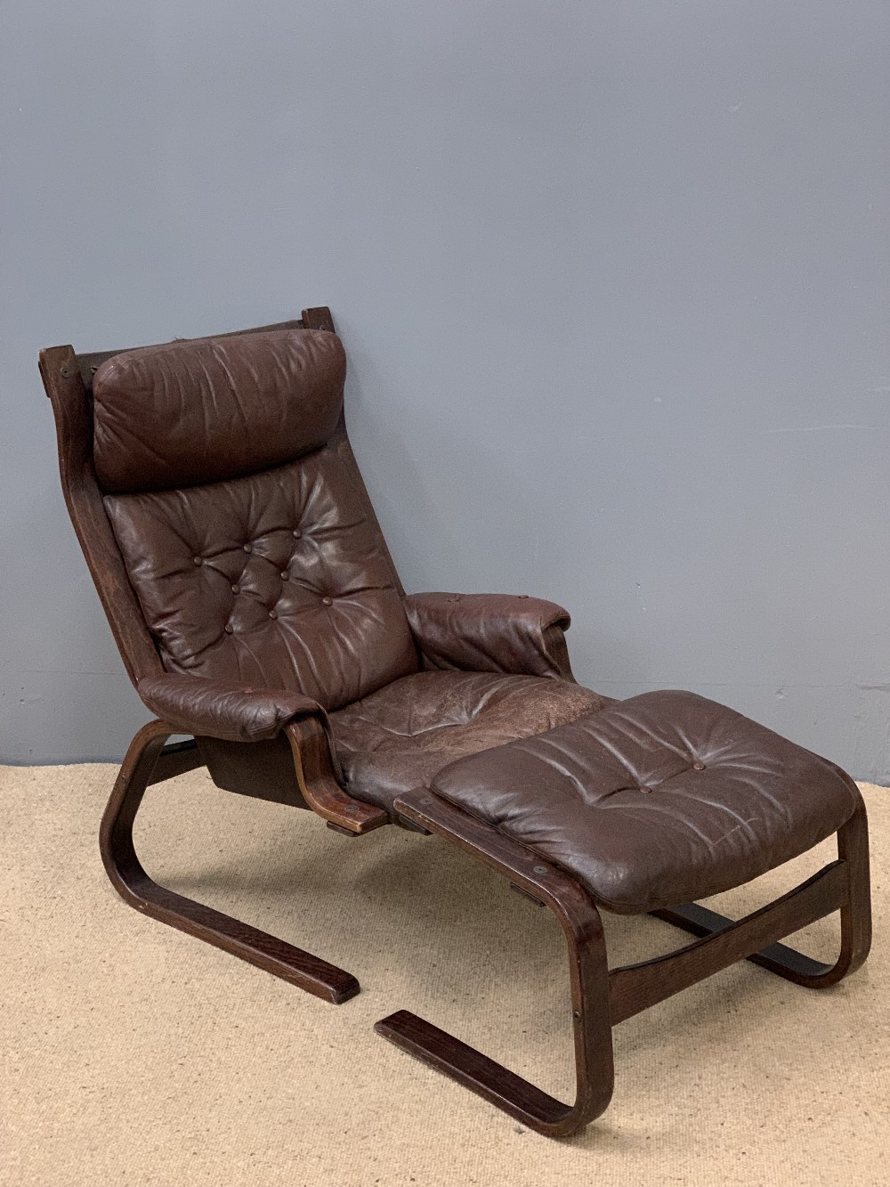 MID CENTURY TYPE BENTWOOD EASY CHAIR, 100cms H, 80cms W, 48cms D with matching footstool, 45cms H, - Image 2 of 4