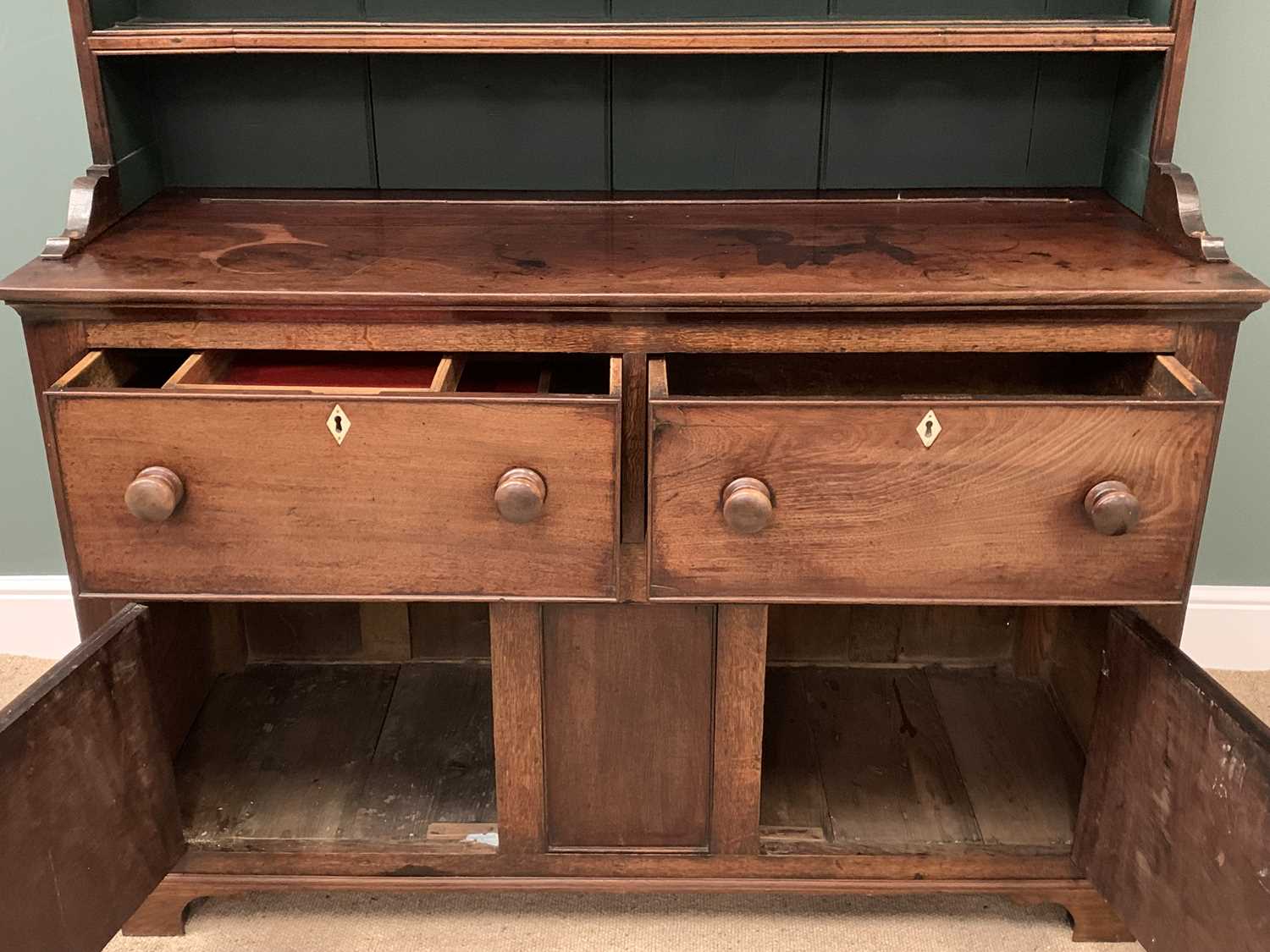 19th CENTURY OAK & MAHOGANY DRESSER, the base with two deep drawers over two cupboard doors and - Image 4 of 6