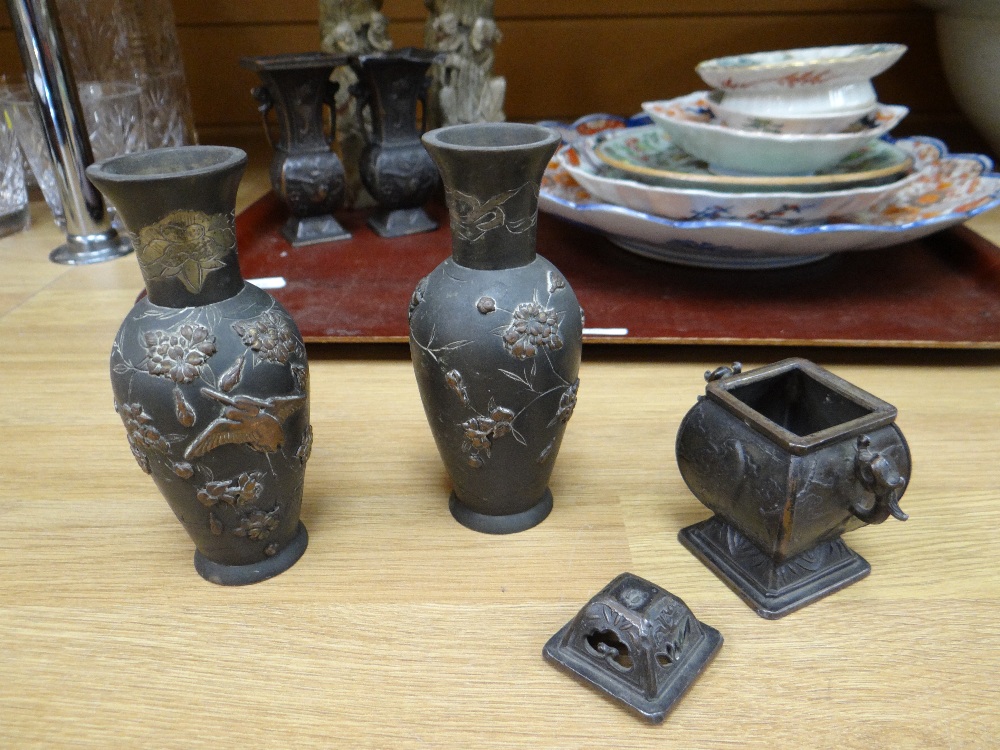 ASSORTED ORIENTAL ORNAMENTS & PORCELAIN, including pair Chinese carved marble seals, 18cms high, - Image 10 of 29