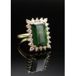 18CT GOLD GREEN TOURMALINE & DIAMOND CLUSTER RING, the central green tourmaline (13 x 8mms)