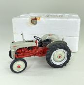 DANBURY MINT 1:16 SCALE MODEL OF 1952 FORD 8N TRACTOR with accessory pack, in polystyrene box