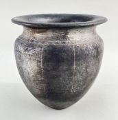 KEITH MUNRO (b. 1958) STUDIO POTTERY VASE, incised linear decoration, signed and dated 1987, 15cms