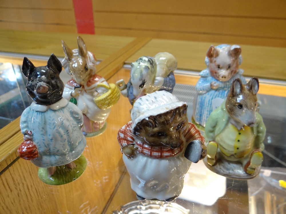 RYE POTTERY & BESWICK FIGURES, including seven Cinque Ports Pottery (Rye) Wind in the Willows - Image 21 of 21
