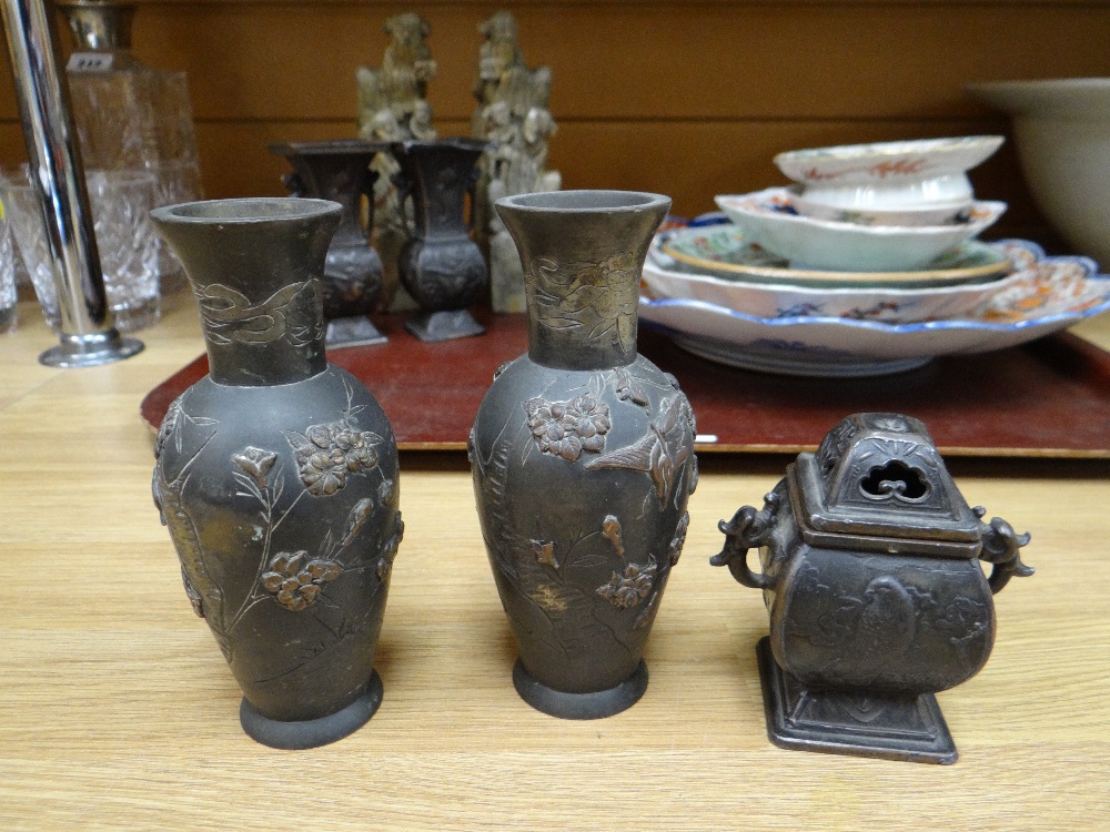 ASSORTED ORIENTAL ORNAMENTS & PORCELAIN, including pair Chinese carved marble seals, 18cms high, - Image 8 of 29