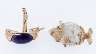 TWO 9CT GOLD LARGE BRACELET CHARMS, comprising a fish with glass body (possibly Murano), 36mm