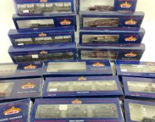 ASSORTED BACHMANN BRANCH-LINE 00 GAUGE ROLLING STOCK, including various bogie bolster wagons and