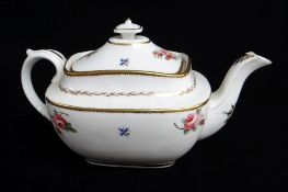 SWANSEA PORCELAIN TEAPOT c.1815-1817