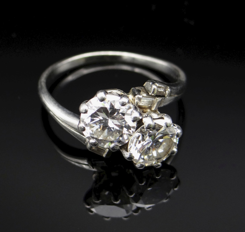 TWO STONE DIAMOND CROSSOVER RING - Image 7 of 13