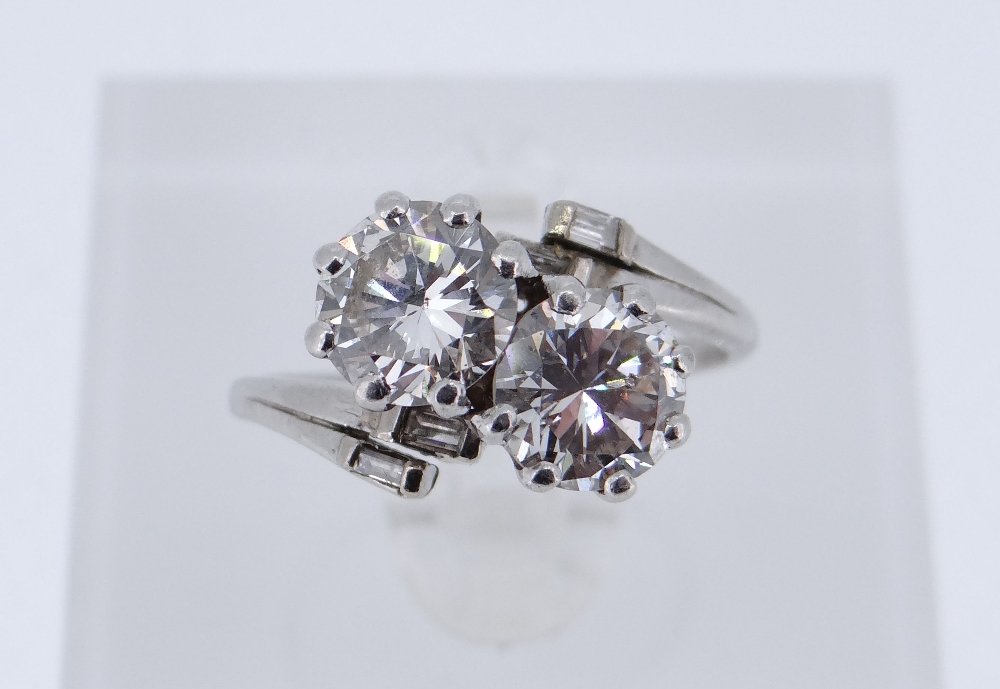 TWO STONE DIAMOND CROSSOVER RING - Image 10 of 13