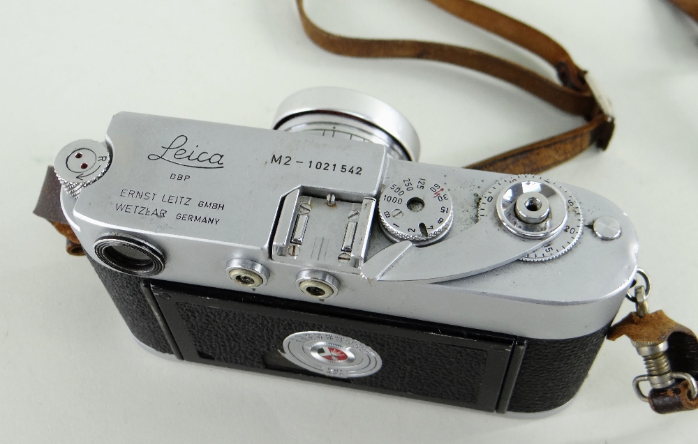 LEICA M2 RANGEFINDER 35mm CAMERA c.1952 - Image 11 of 12