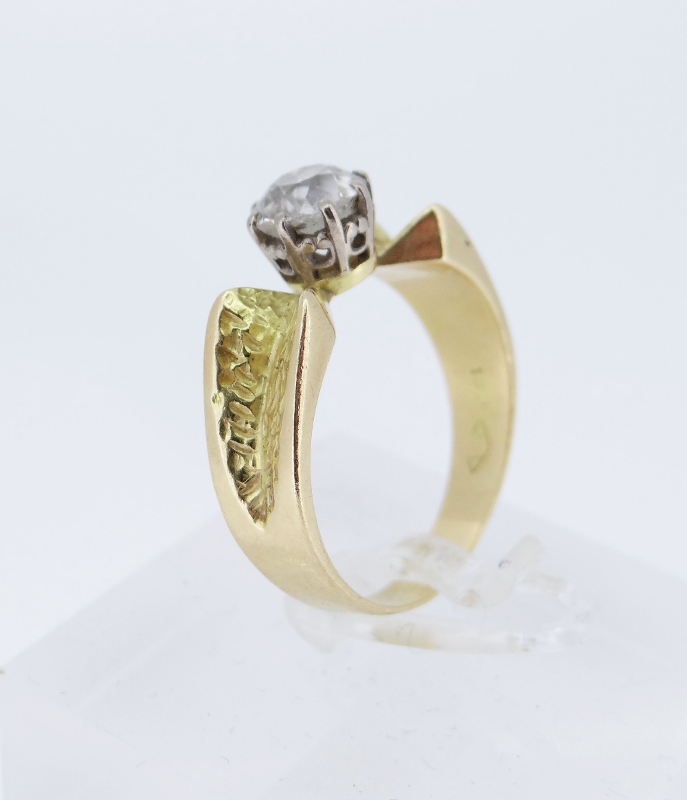 18CT GOLD SOLITAIRE DIAMOND RING - Image 10 of 12