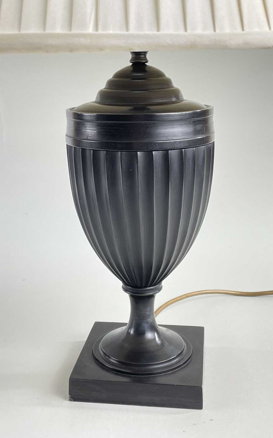 PAIR MODERN BRONZE URN TABLE LAMPS, possibly by Kullman (Holland), classical fluted form, on - Image 2 of 2