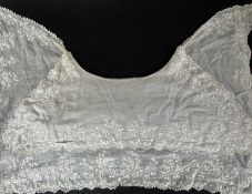 VICTORIAN WHITEWORK EMBROIDERED MUSLIN DOUBLE PELERINE COLLAR, c. 1830-40, worked with flowering