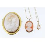 ASSORTED JEWELLERY comprising yellow metal set carved cameo pendant on chain, 9ct gold oval carved