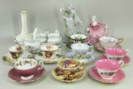 ASSORTED AYNSLEY & OTHER BONE CHINA, including Aynsley 'Orchard Gold' teacup & saucer, Aynsley 'Wild