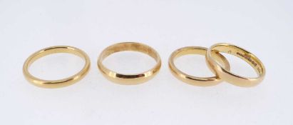 FOUR 22CT YELLOW GOLD RINGS, 16.7gms gross (4) Provenance: deceased estate Carmarthenshire,