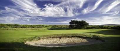 ROUND OF GOLF FOR 4 AT PWLLHELI GOLF CLUB - A warm welcome awaits you at one of North Wales's finest