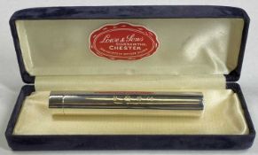SILVER CIGAR HOLDER - a plain cylindrical lidded single cigar holder complete with cigar, Birmingham