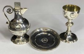 SILVER VICTORIAN CASED TRAVELLING COMMUNION SET - Sheffield 1896, Maker Walker & Hall, 7.6ozt