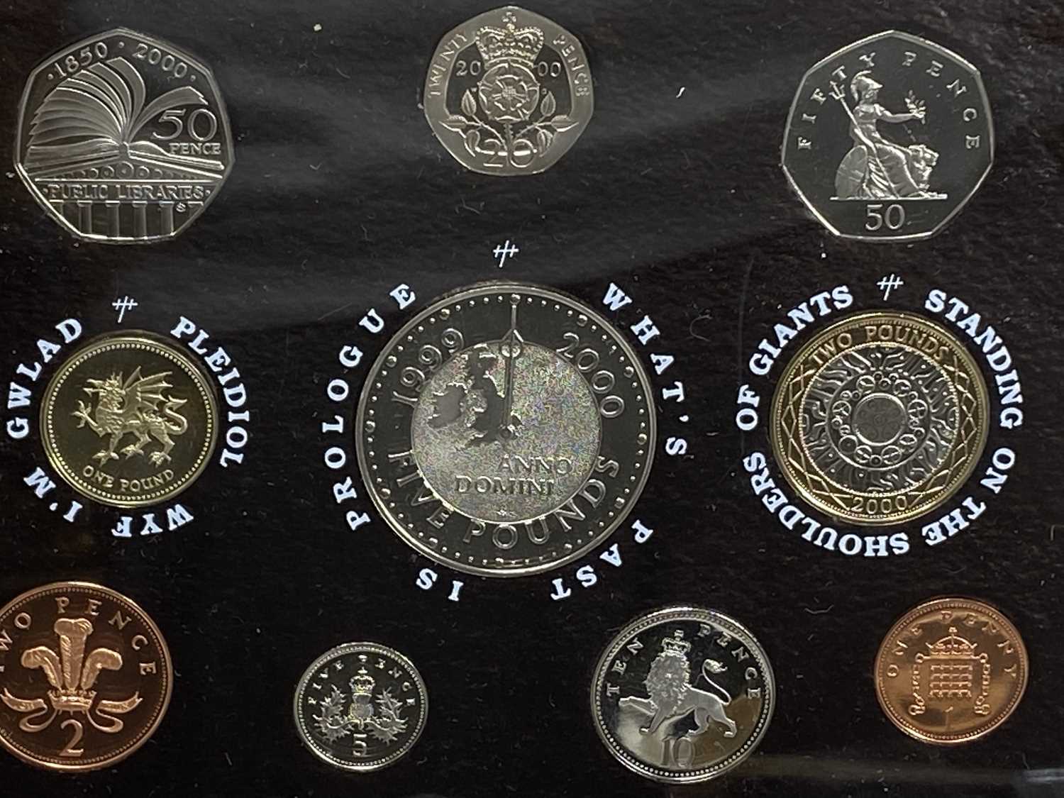 BRITISH & CONTINENTAL COINAGE & BANK NOTE COLLECTION to include Royal Mint proof sets for 1971, - Image 3 of 4