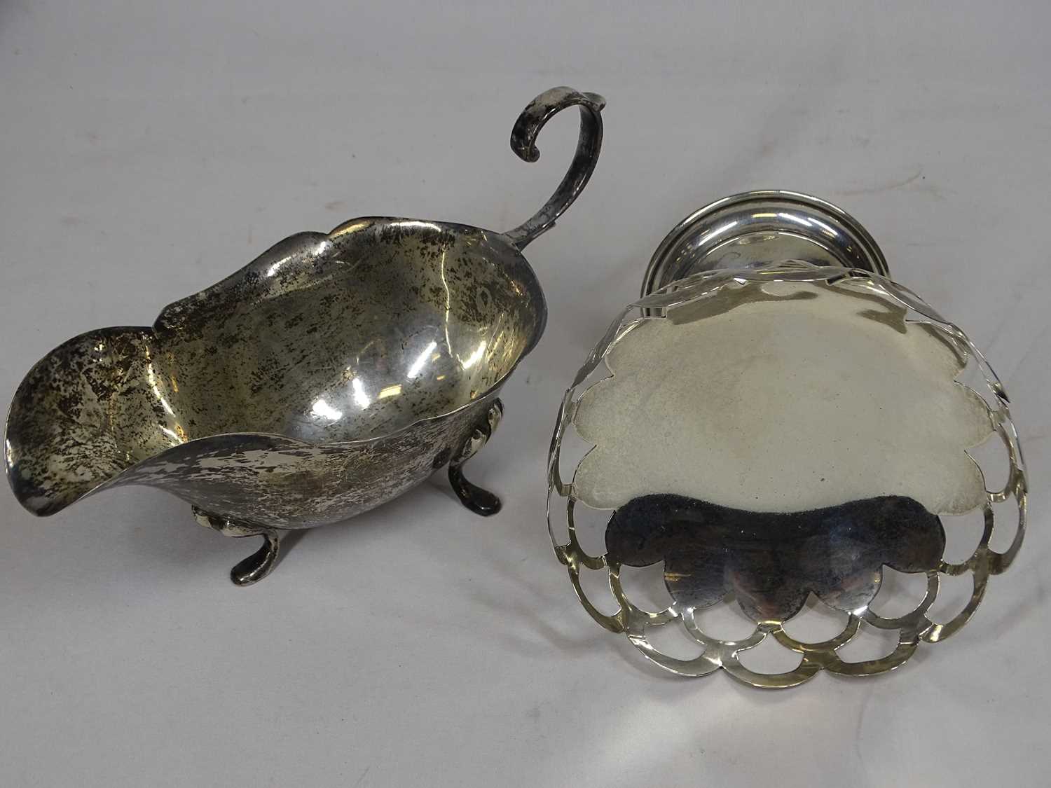 SHEFFIELD & BIRMINGHAM HALLMARKED SILVER (2) to include a sauce/gravy boat, 1910, maker James Deakin - Image 2 of 2