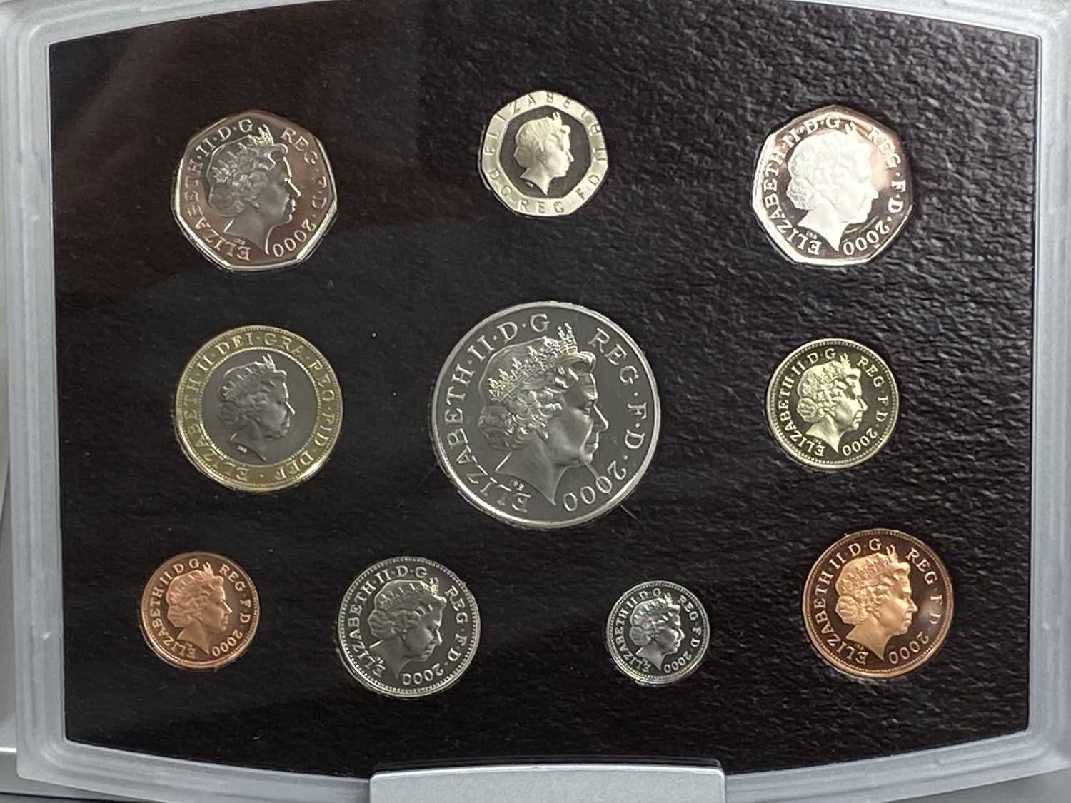 BRITISH & CONTINENTAL COINAGE & BANK NOTE COLLECTION to include Royal Mint proof sets for 1971, - Image 2 of 4