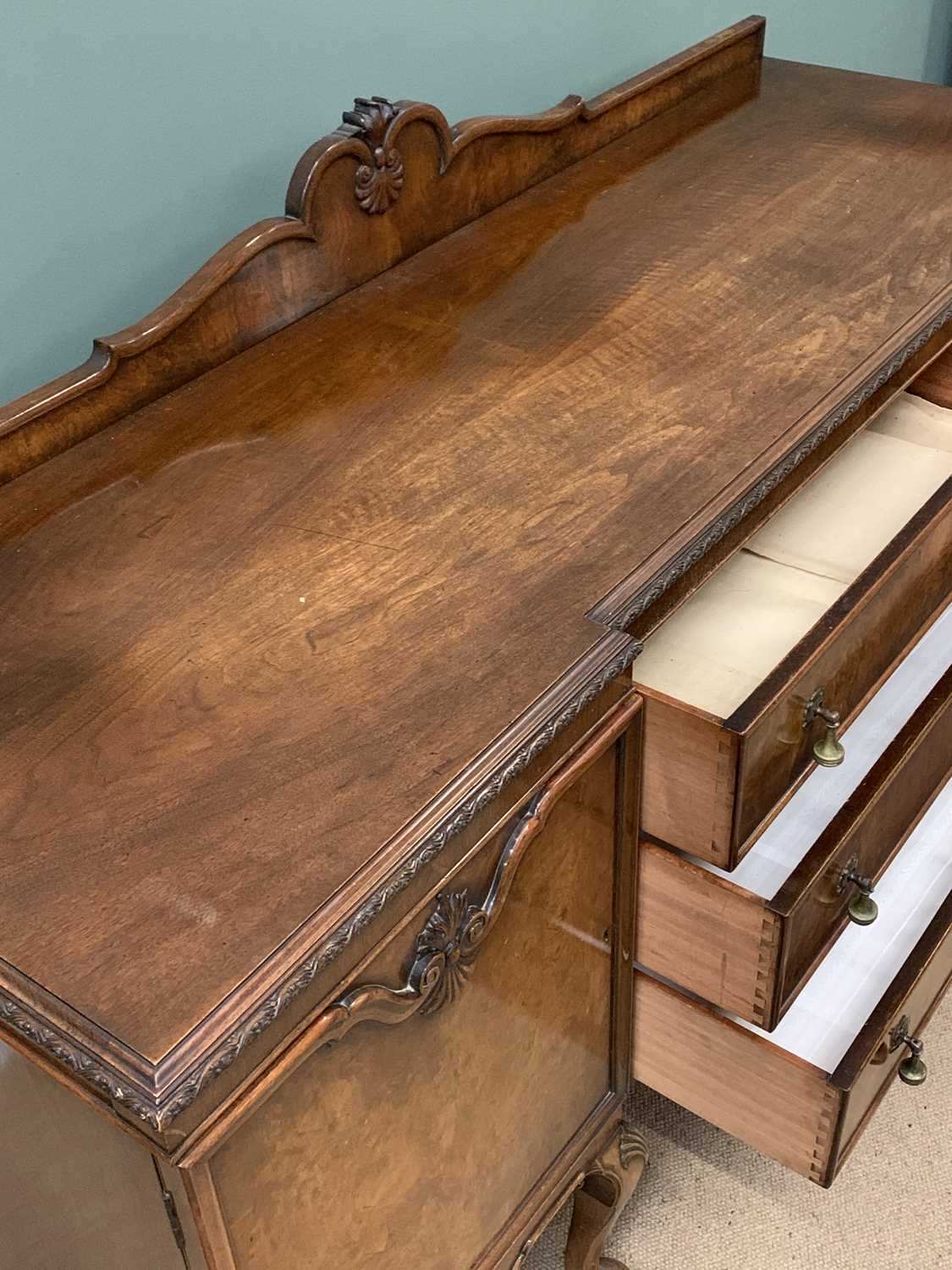 BURR WALNUT BREAKFRONT RAILBACK SIDEBOARD in the Queen Anne style having three central drawers - Image 4 of 5