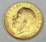 GEORGE V FULL GOLD SOVEREIGN 1911 - 8grms