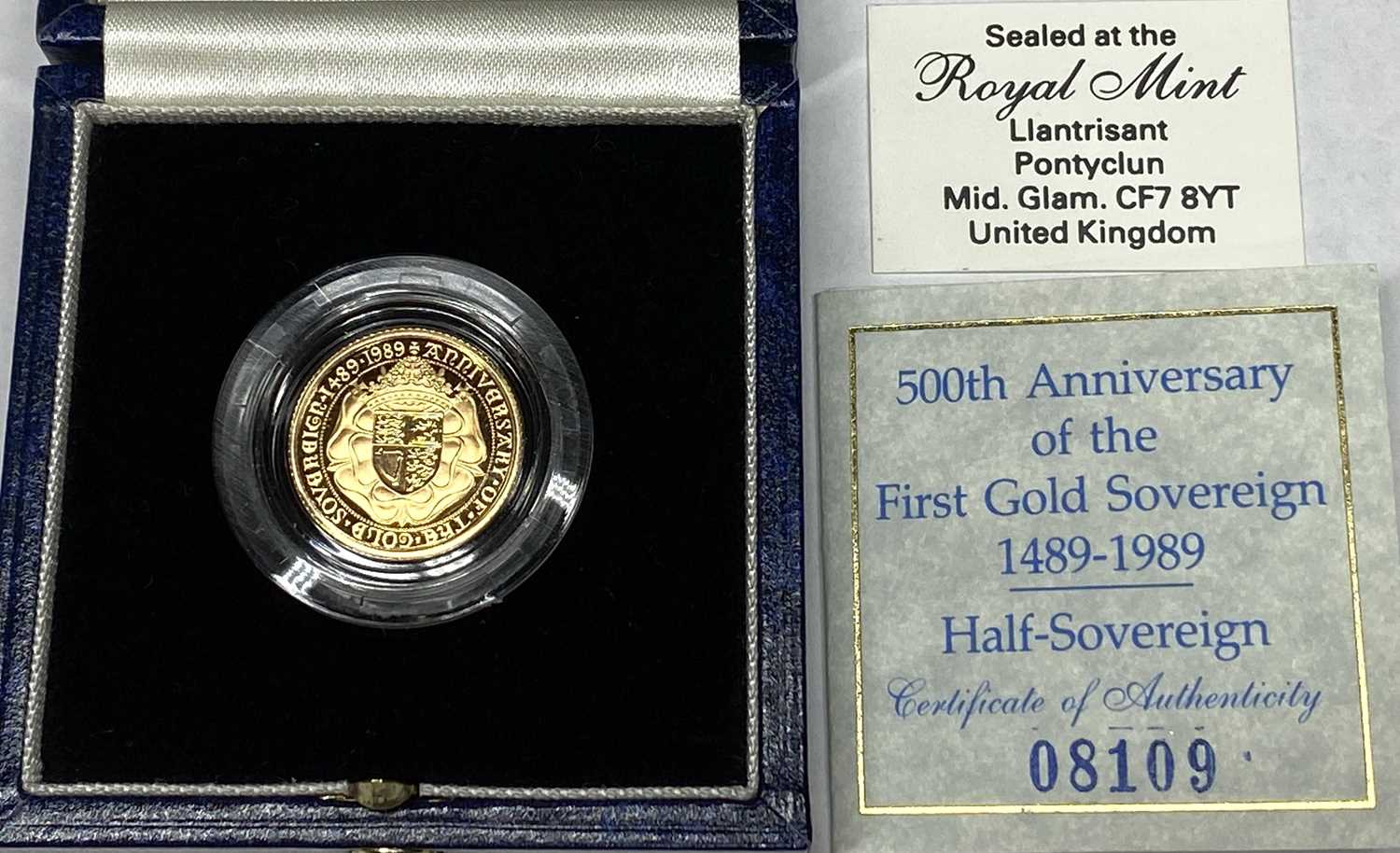 ELIZABETH II 1989 PROOF HALF SOVEREIGN 500TH ANNIVERSARY OF THE FIRST GOLD SOVEREIGN 1489-1989 - - Image 2 of 2