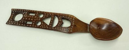 ANTIQUE WELSH LOVE SPOON believed fruitwood, having chip carving and hollowed geometric carving to