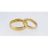 PAIR 22CT GOLD WEDDING BANDS, tot. wt. 10.1g (2)