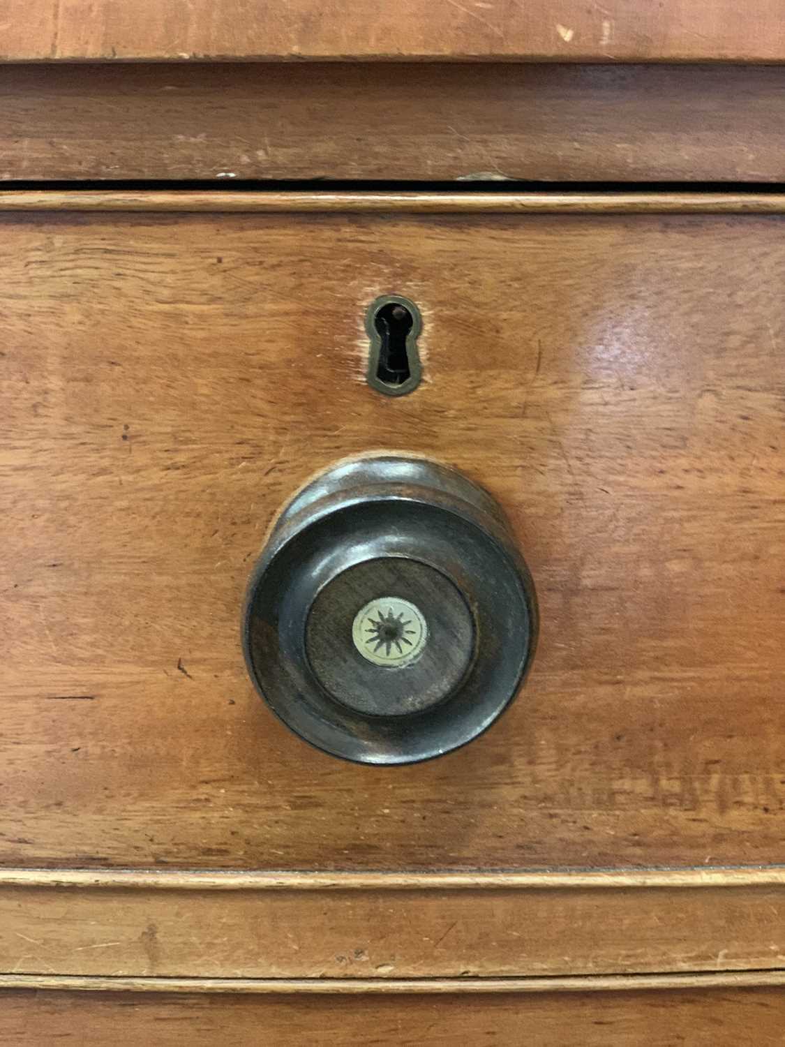 VICTORIAN MAHOGANY BOW FRONT SCOTTISH CHEST of two over three long drawers, on turned supports, - Image 3 of 5