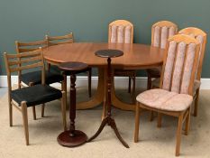 MID CENTURY EXTENDING DINING TABLE, 75cms H, 148cms W, 107cms D, with four matching chairs, 100cms