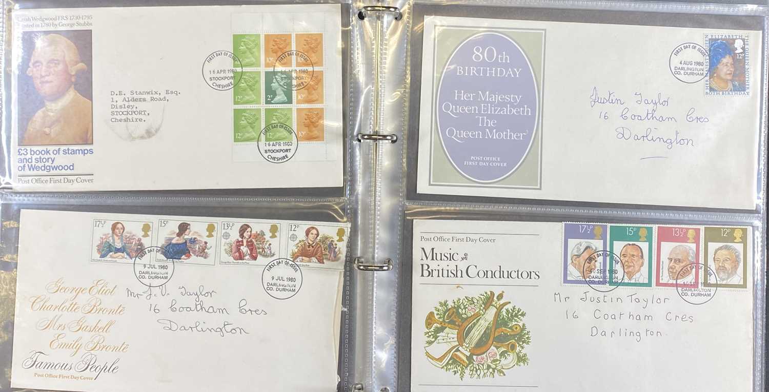 ROYAL MAIL FIRST DAY COVERS in twelve albums (approximately 500 plus in total) - PLEASE NOTE: - Image 3 of 20