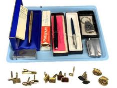 MIXED COLLECTABLES GROUP - to include Parker ballpoint and platinum fountain pens, one marked 'Boots