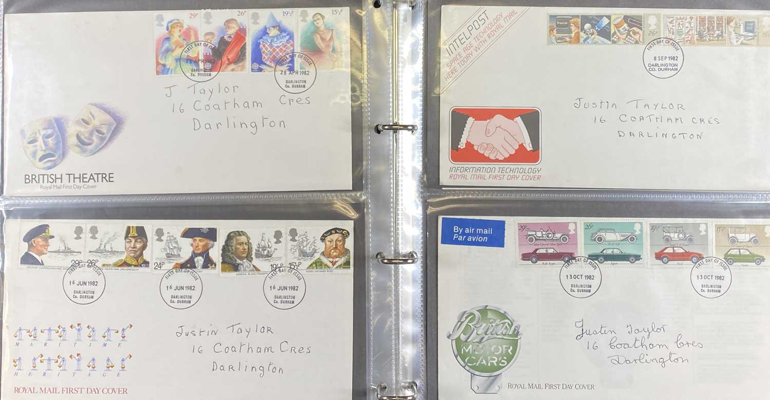 ROYAL MAIL FIRST DAY COVERS in twelve albums (approximately 500 plus in total) - PLEASE NOTE: - Image 2 of 20