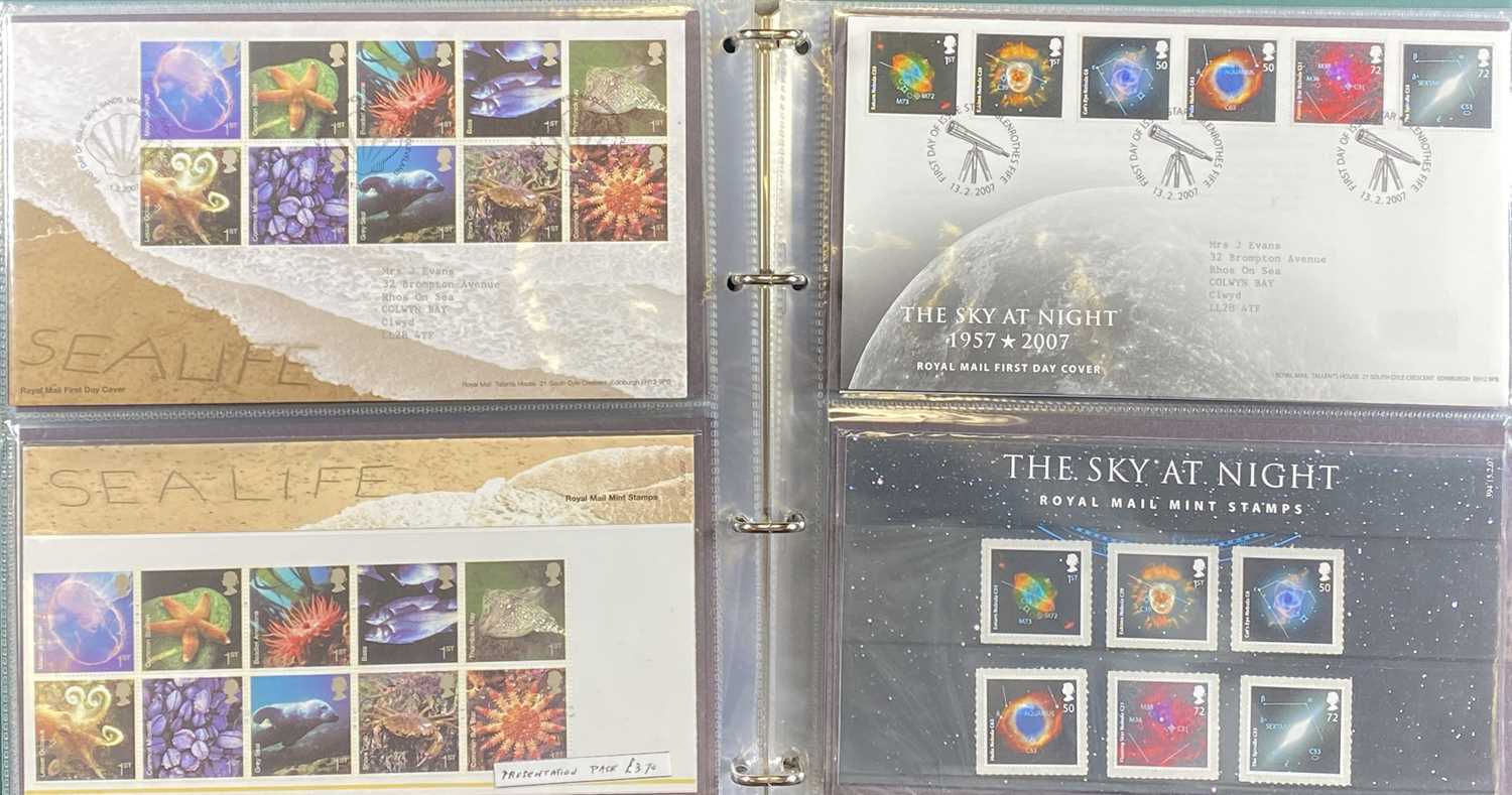 ROYAL MAIL FIRST DAY COVERS in twelve albums (approximately 500 plus in total) - PLEASE NOTE: - Image 4 of 20