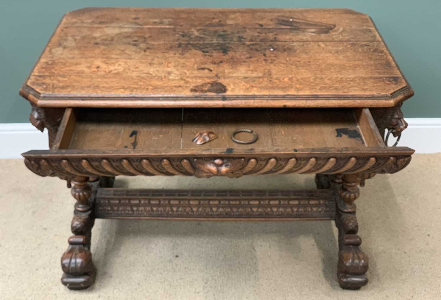 RENAISSANCE REVIVAL STYLE ANTIQUE CARVED OAK LIBRARY TABLE with lion mask detail and single drawer - Image 3 of 5