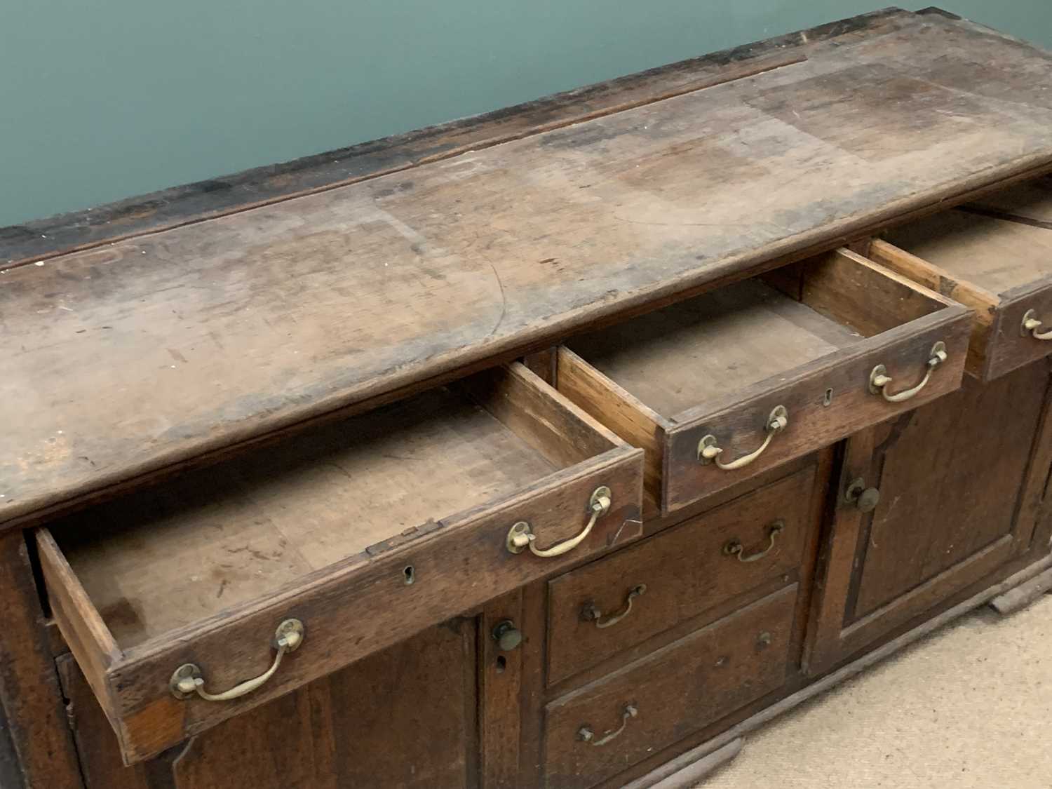 19th CENTURY OAK DRESSER BASE having three drawers over three false central drawers and two side - Image 3 of 6