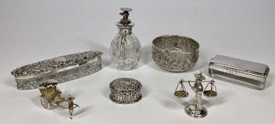 SMALL SILVER - 7 items to include two silver topped glass trinket boxes and a small oval lidded pill