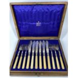 OAK CASED 12 PLACE SET OF FISH KNIVES & FORKS BY MAPPIN & WEBB