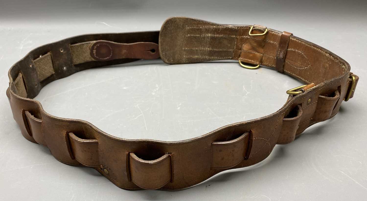 HUNTING INTEREST - vintage leather ammunition belt,118cms L - Image 2 of 3